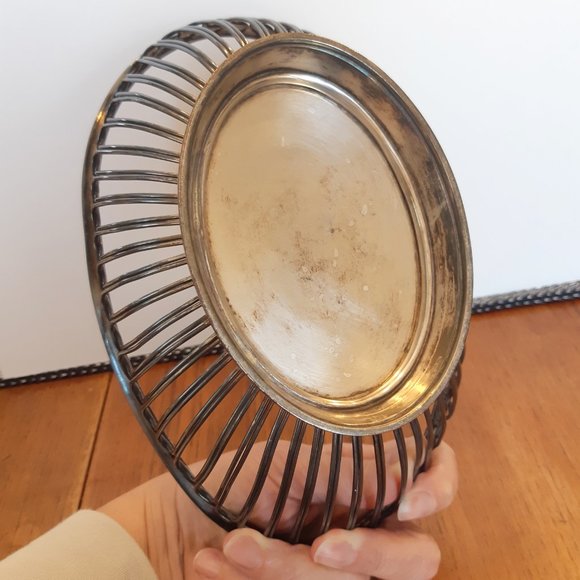 Beautiful Antique Sheffield Plate Basket - Circa 1830 - Silver Plated - Picture 5 of 9